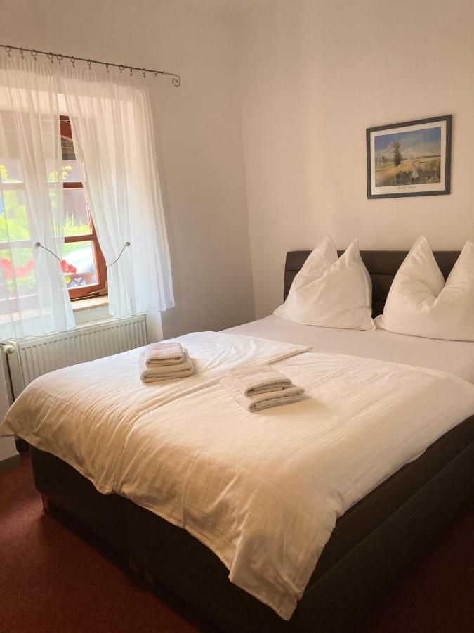 Guesthouse Mikulas Mikulov - Free Parking In The City Center Bagian luar foto