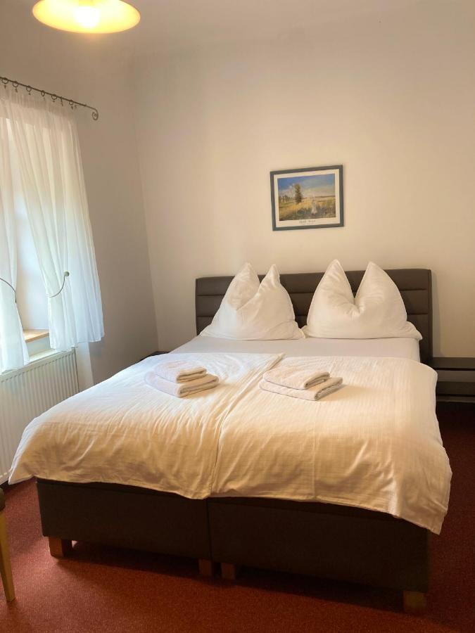 Guesthouse Mikulas Mikulov - Free Parking In The City Center Bagian luar foto