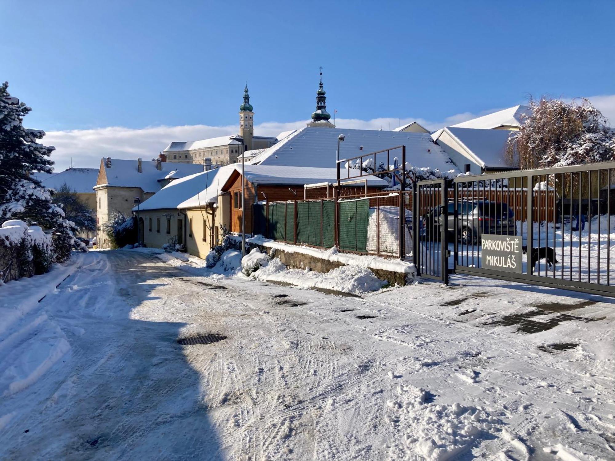 Guesthouse Mikulas Mikulov - Free Parking In The City Center Bagian luar foto